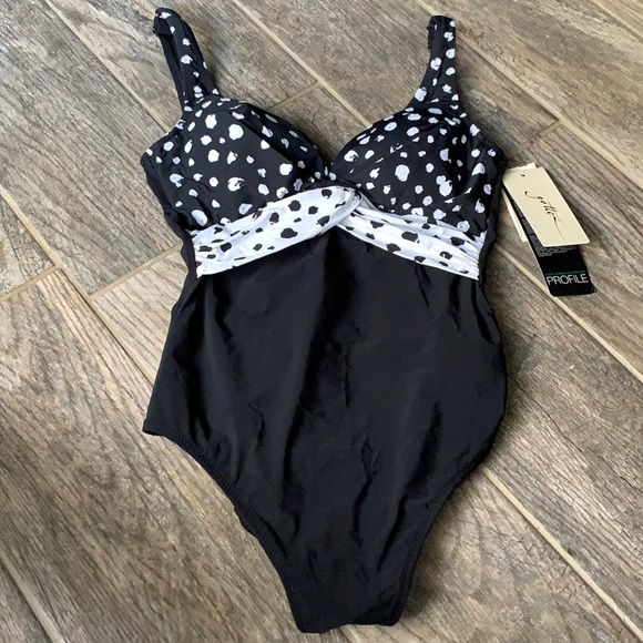 Gottex Dotty swimsuits - Picture 3 of 8